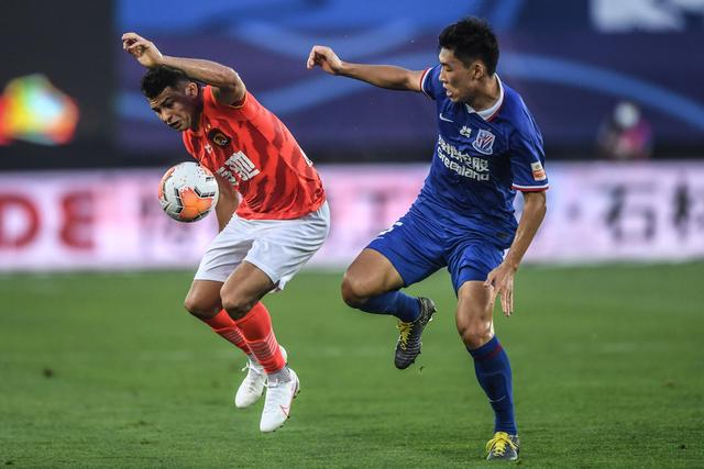 小瓦格纳34+13阿伦21分 魔术大胜骑士追至2-2